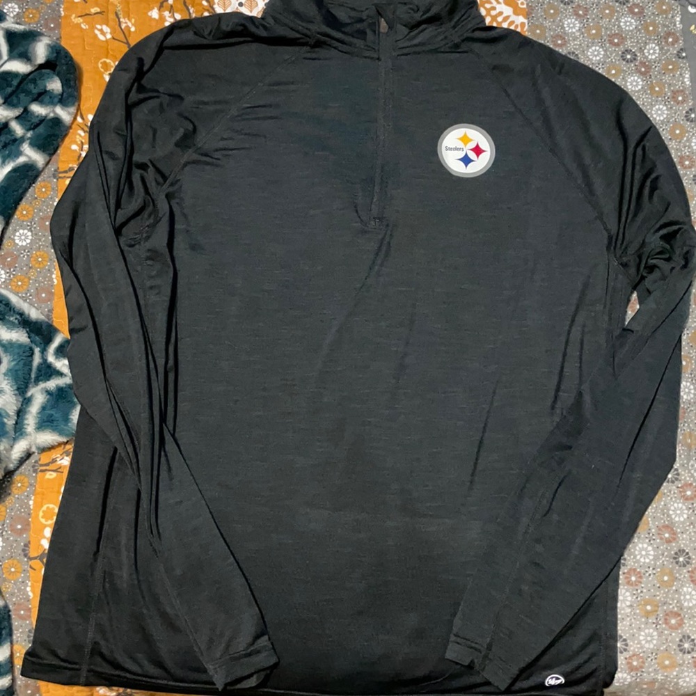 47 Forward Pittsburgh Steelers 1/4 zip shirt large